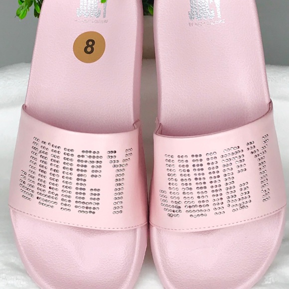Juicy Couture Pink Studded Mules - Picture 4 of 7